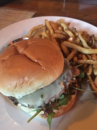 The Pub & The People