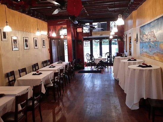 Lincoln Park Kitchen and Wine Bar